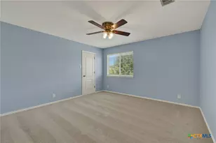 204 Falcon Ridge Dr, New Braunfels, TX 78130 - Photo 30