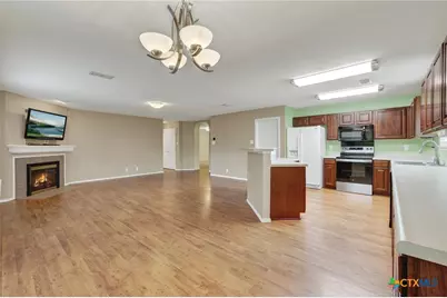204 Falcon Ridge Drive, New Braunfels, TX 78130 - Photo 8