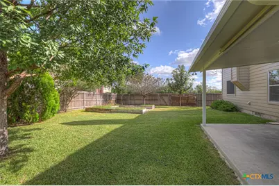 204 Falcon Ridge Drive, New Braunfels, TX 78130 - Photo 32