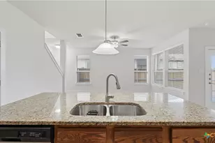 727 Gristmill Dr, New Braunfels, TX 78130 - Photo 12