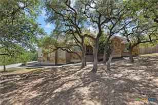 638 Cambridge Dr, New Braunfels, TX 78132 - Photo 1