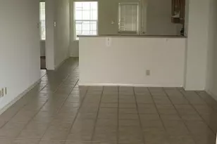 111 Monterrey Dr, Victoria, TX 77904 - Photo 2