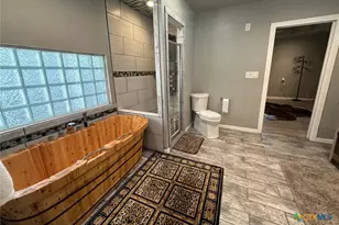 509 Reiley Rd, Seguin, TX 78155 - Photo 16