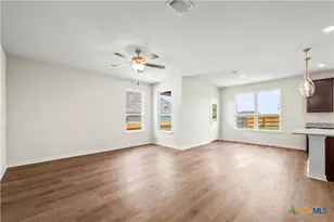 321 State Loop, Troy, TX 76579 - Photo 12
