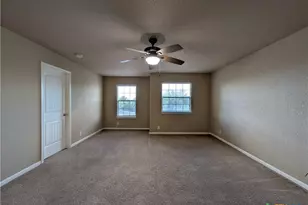 212 Oak Creek Way, New Braunfels, TX 78130 - Photo 18