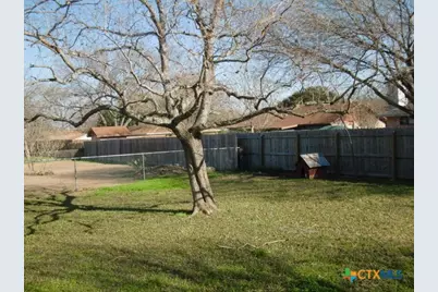 19 Sunflower Circle, New Braunfels, TX 78130 - Photo 10