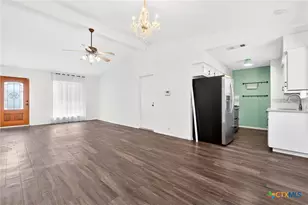 8408 Maine Dr, Austin, TX 78758 - Photo 4