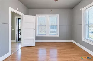 1805 N Gray St, Killeen, TX 76541 - Photo 20