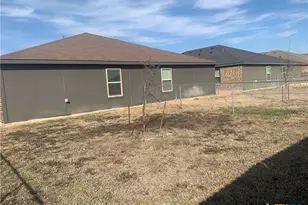 6012 Harriet Tubman Ave, Killeen, TX 76543 - Photo 2