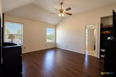 203 Knight Lane, Waco, TX 76705 - Photo 4