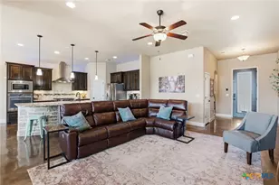 1635 Sun Bay Dr, New Braunfels, TX 78130 - Photo 8