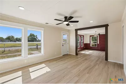 223 NW Front St., Bartlett, TX 76511 - Photo 8