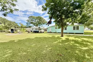 406 E Tres Palacios Ave, Palacios, TX 77465 - Photo 32