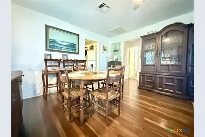 406 E Tres Palacios Avenue, Palacios, TX 77465 - Photo 10