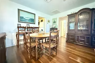 406 E Tres Palacios Ave, Palacios, TX 77465 - Photo 10