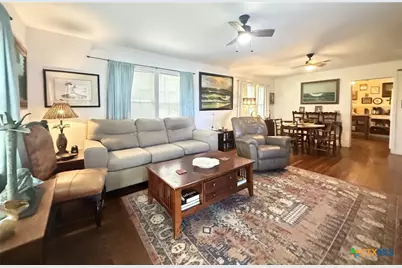 406 E Tres Palacios Avenue, Palacios, TX 77465 - Photo 6
