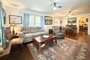 406 E Tres Palacios Ave, Palacios, TX 77465 - Photo 6