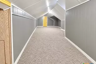 406 Royal Oak Dr, Victoria, TX 77905 - Photo 14