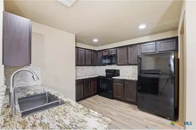 1306 Fern Court, Gonzales, TX 78629 - Photo 6