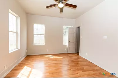 905 N 9th Street, Temple, TX 76501 - Photo 26