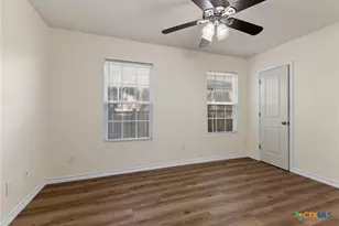 2018 Katy St, New Braunfels, TX 78130 - Photo 20