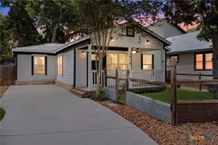 2018 Katy St, New Braunfels, TX 78130 - Photo 1