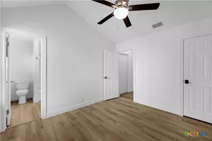 301 Trentwood Cir, Victoria, TX 77901 - Photo 24