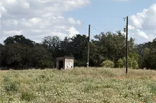 3233 Mule Creek Rd, Harwood, TX 78632 - Photo 2