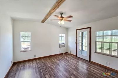 1501 Kothmann Drive, Seguin, TX 78155 - Photo 8