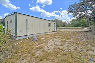 1501 Kothmann Dr, Seguin, TX 78155 - Photo 18