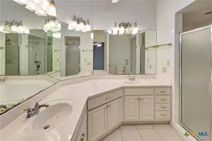 192 Huron St, Victoria, TX 77905 - Photo 28