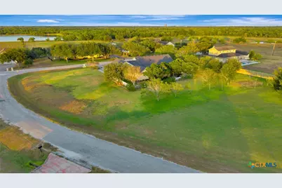 192 Huron Street, Victoria, TX 77905 - Photo 44