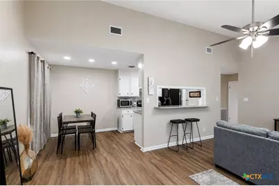 204 Timberlane, Victoria, TX 77901 - Photo 14