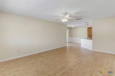 16615 Fm 725, Seguin, TX 78155 - Photo 12