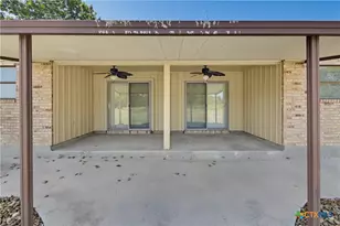 16615 FM725, Seguin, TX 78155 - Photo 4
