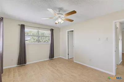 16615 Fm 725, Seguin, TX 78155 - Photo 14