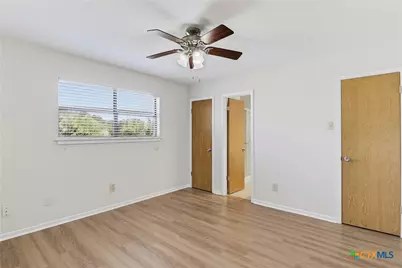 16615 Fm 725, Seguin, TX 78155 - Photo 26