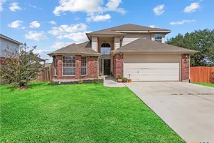 2449 Harris Cir, New Braunfels, TX 78130 - Photo 1