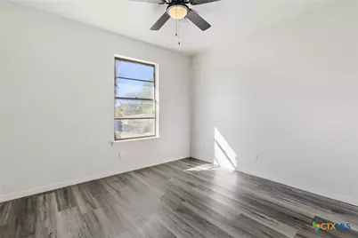 803 W Bryce Avenue, Killeen, TX 76541 - Photo 12