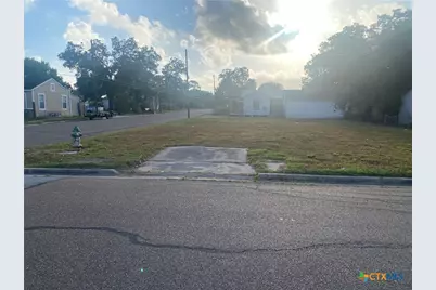 808 N Jecker Street, Victoria, TX 77901 - Photo 1