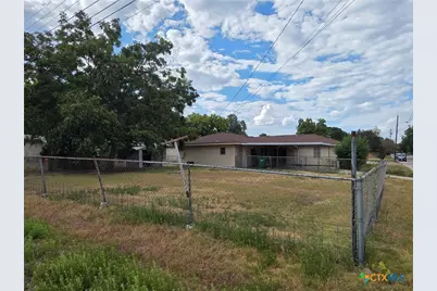 140 Darden Drive, Waco, TX 76706 - Photo 4