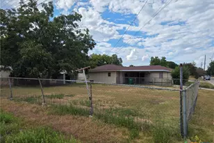 140 Darden Dr, Waco, TX 76706 - Photo 4