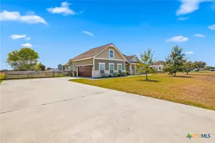 180 Kimber Ln, Inez, TX 77968 - Photo 6