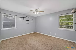 206 Cottonwood Dr, Copperas Cove, TX 76522 - Photo 10
