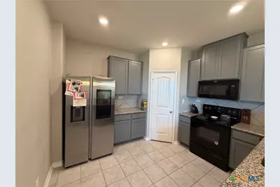4628 Klein Meadows, New Braunfels, TX 78130 - Photo 6