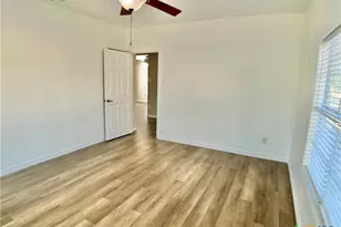 807 Pine St, Victoria, TX 77901 - Photo 14