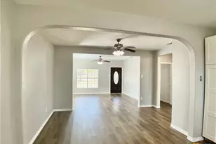 807 Pine St, Victoria, TX 77901 - Photo 16
