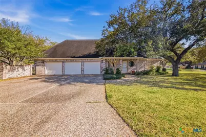 115 Alameda Circle, Victoria, TX 77904 - Photo 40