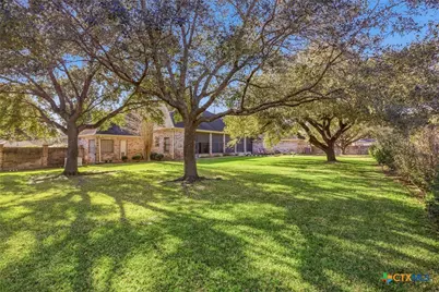 115 Alameda Circle, Victoria, TX 77904 - Photo 48