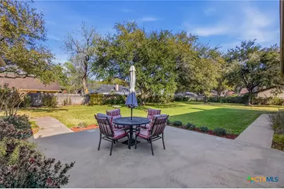 115 Alameda Circle, Victoria, TX 77904 - Photo 42